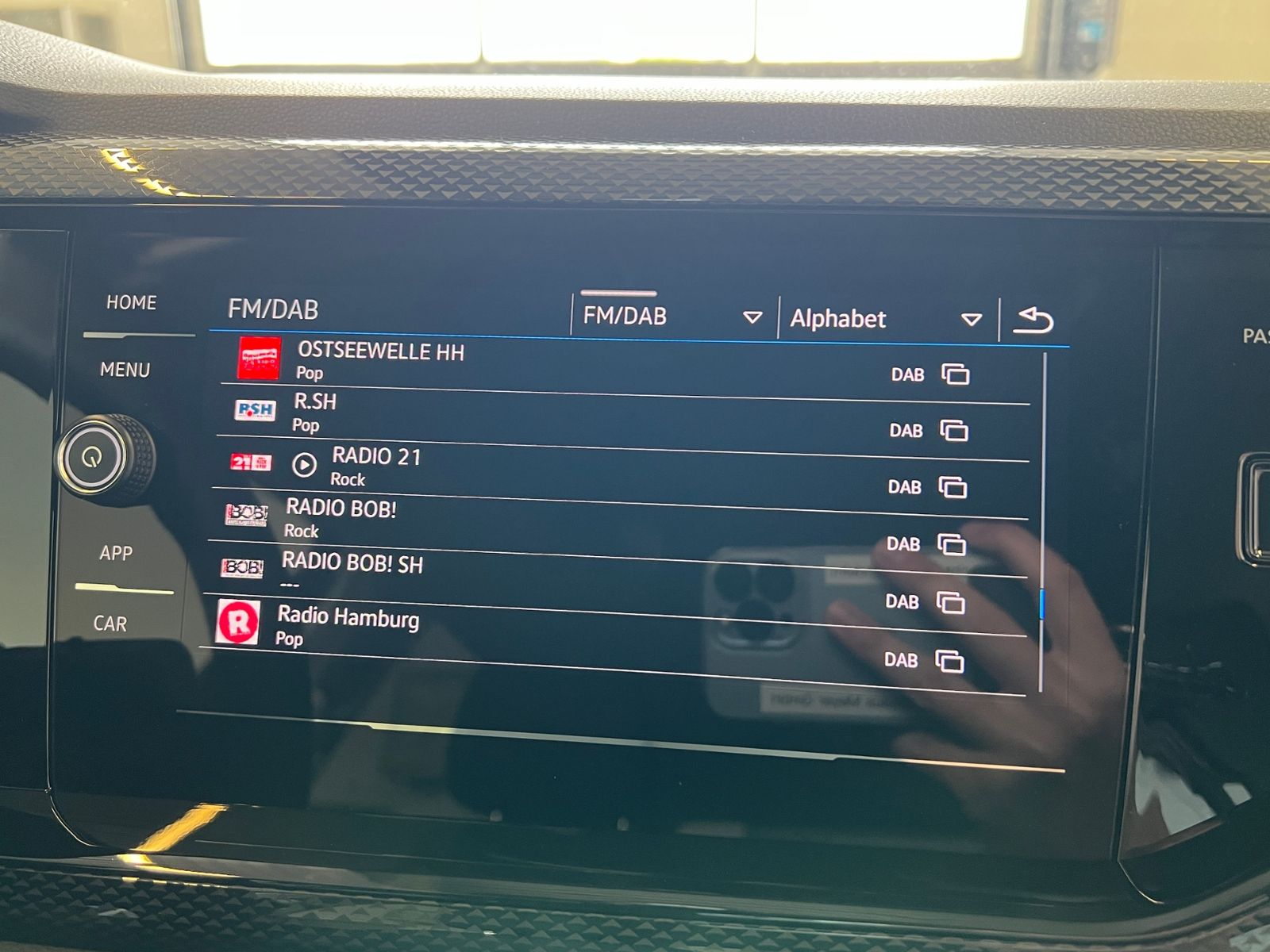 Fahrzeugabbildung Volkswagen Polo Life 1.0 TSI *LED, App Connect, PDC, Kamera