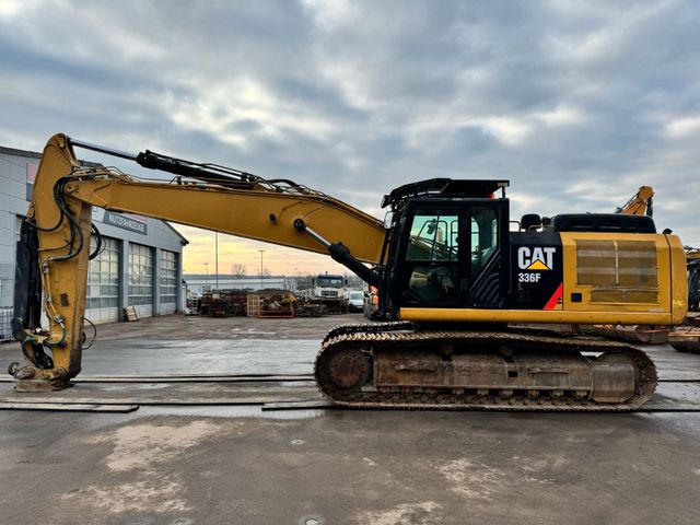 CAT 336 FL **BJ.2017*8084/SW/Hammer line*TOP Zustand