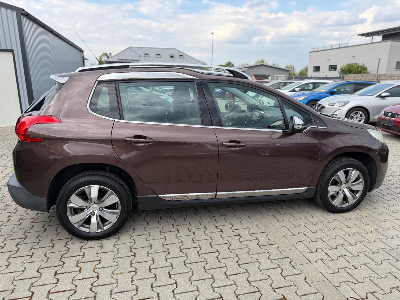 Peugeot 2008 Allure Aus 1 Hand+Automatik*Scheckheft Gepf