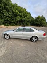 Mercedes-Benz Mercedes E280 - Mercedes-Benz E 280 aus 2005