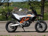 KTM 690 SMC R Neue Reifen - KTM SM 690
