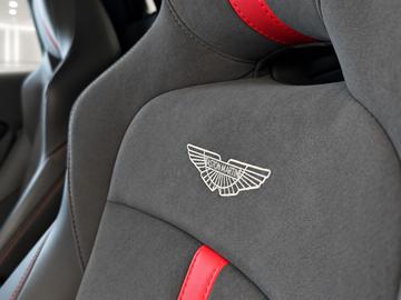 2022 Aston Martin V8 VANTAGE 缩略图 21