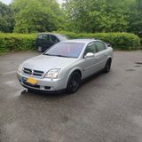 Opel Vectra 2.2 - - Opel Vectra aus 2002: 2.2