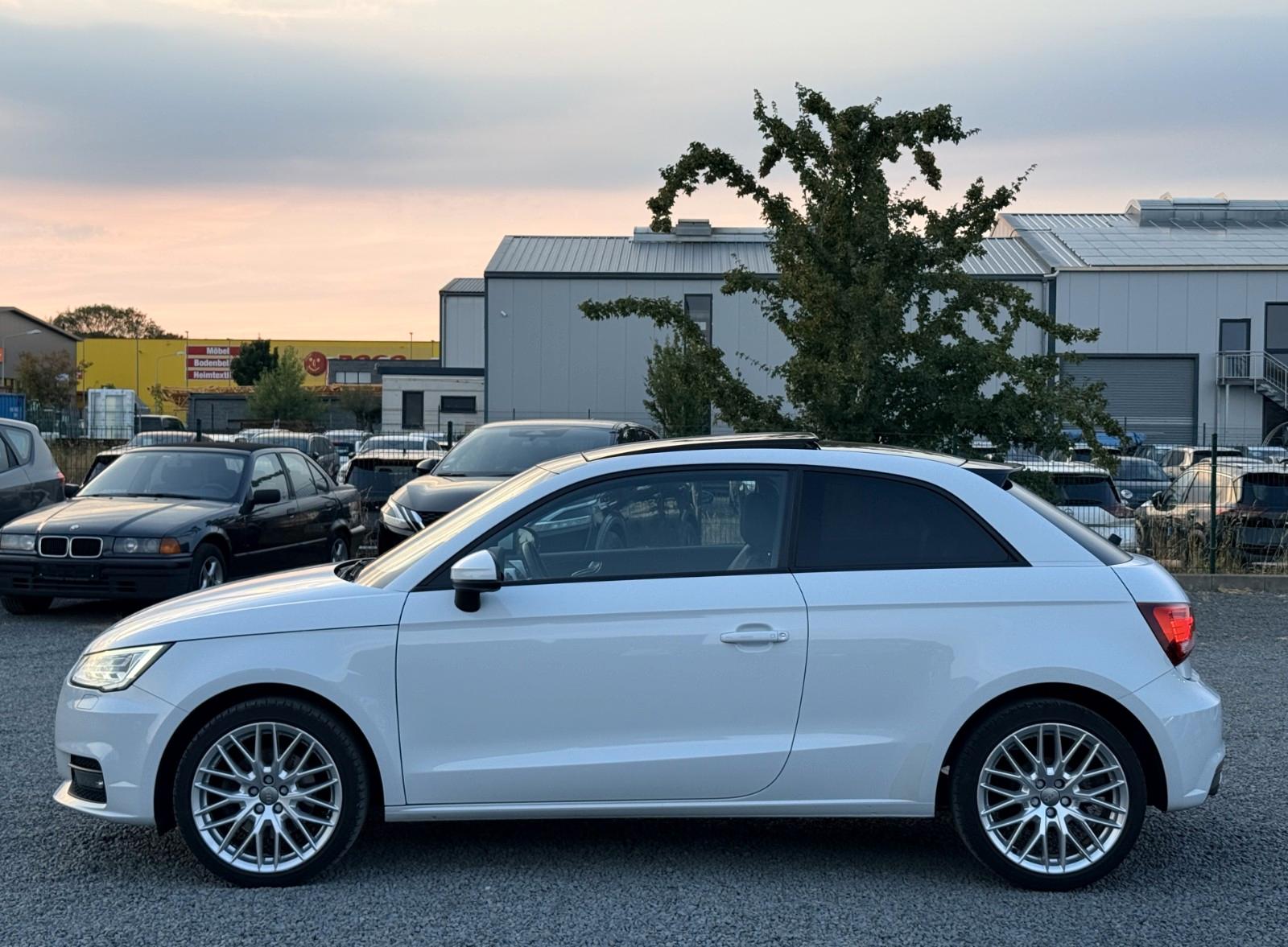 Audi A1 1.4 TSI S Line Sport  Panorama  ** 1.Hand **