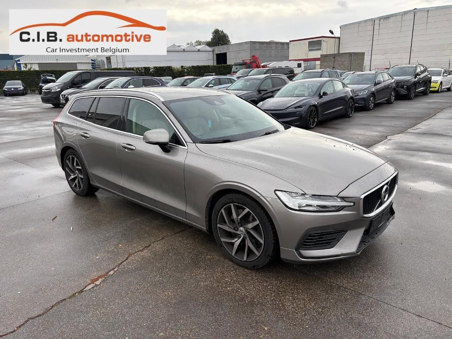 Volvo V60 2.0 T6 Twin Engine Momentum Pro /€16.990 net