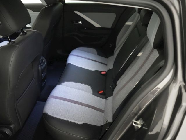 Astra L ST ELEGANCE CDTI AT+LED LICHT+NAVI+RÜCKF