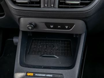 Ford Tourneo Courier BEV Active Fahrerassistenz-Paket