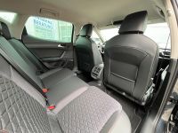 SEAT Leon 1.5 eTSI DSG FR SHZ PDC KAM LED 17