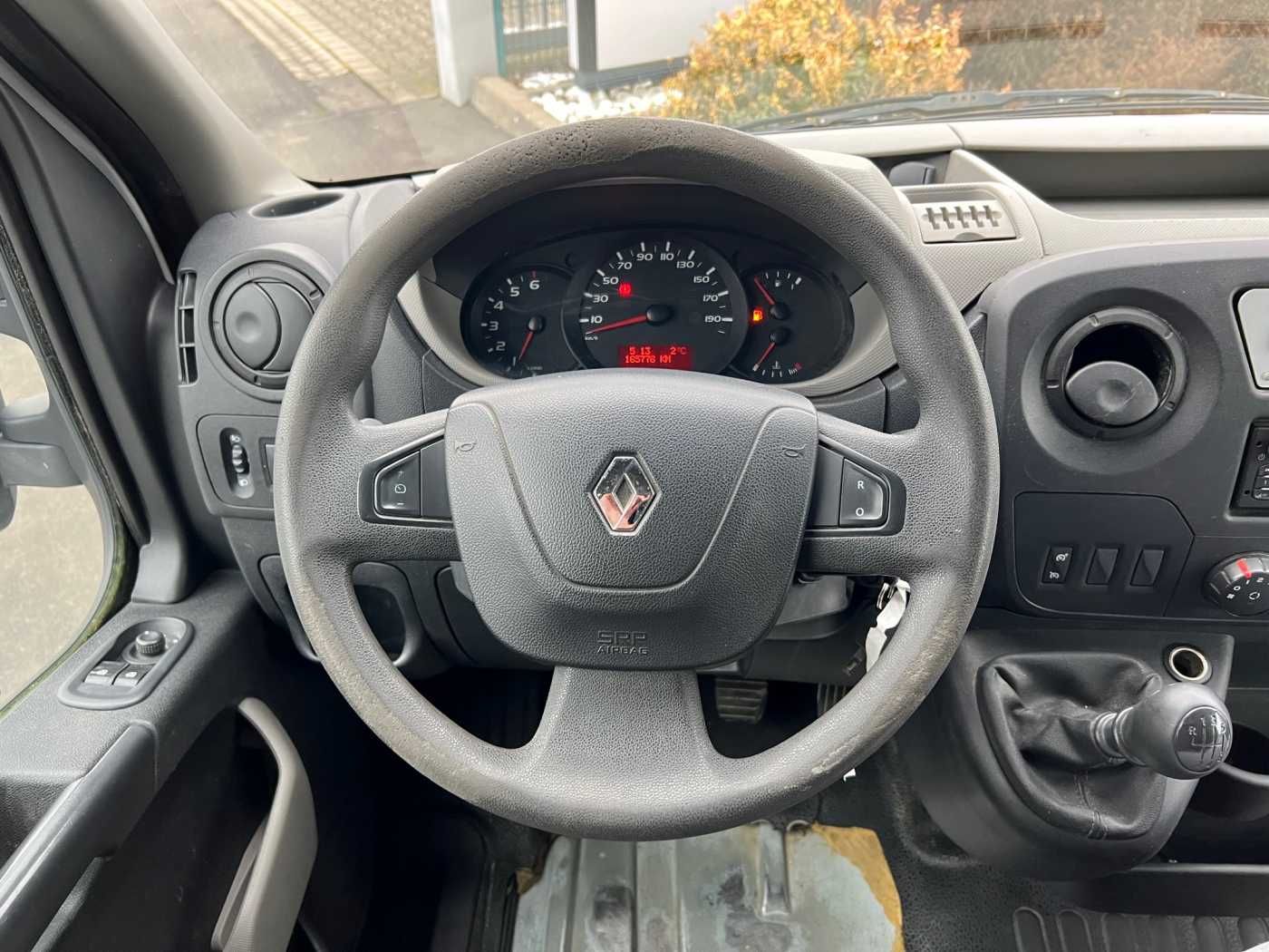 Fahrzeugabbildung Renault Master 2.3 dCi / France Elevateur 121FCC, 12,5m