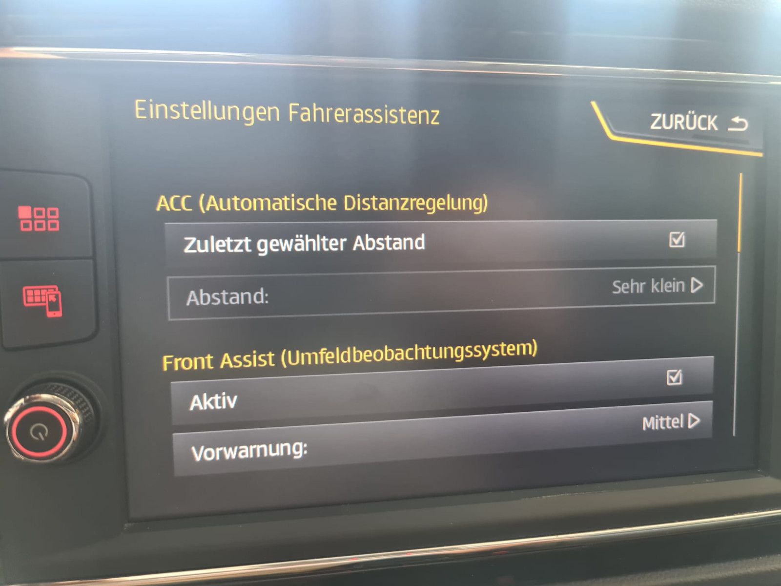Fahrzeugabbildung SEAT Leon ST FR / KAMERA / SCHECKHEFT / GEPFLEGT