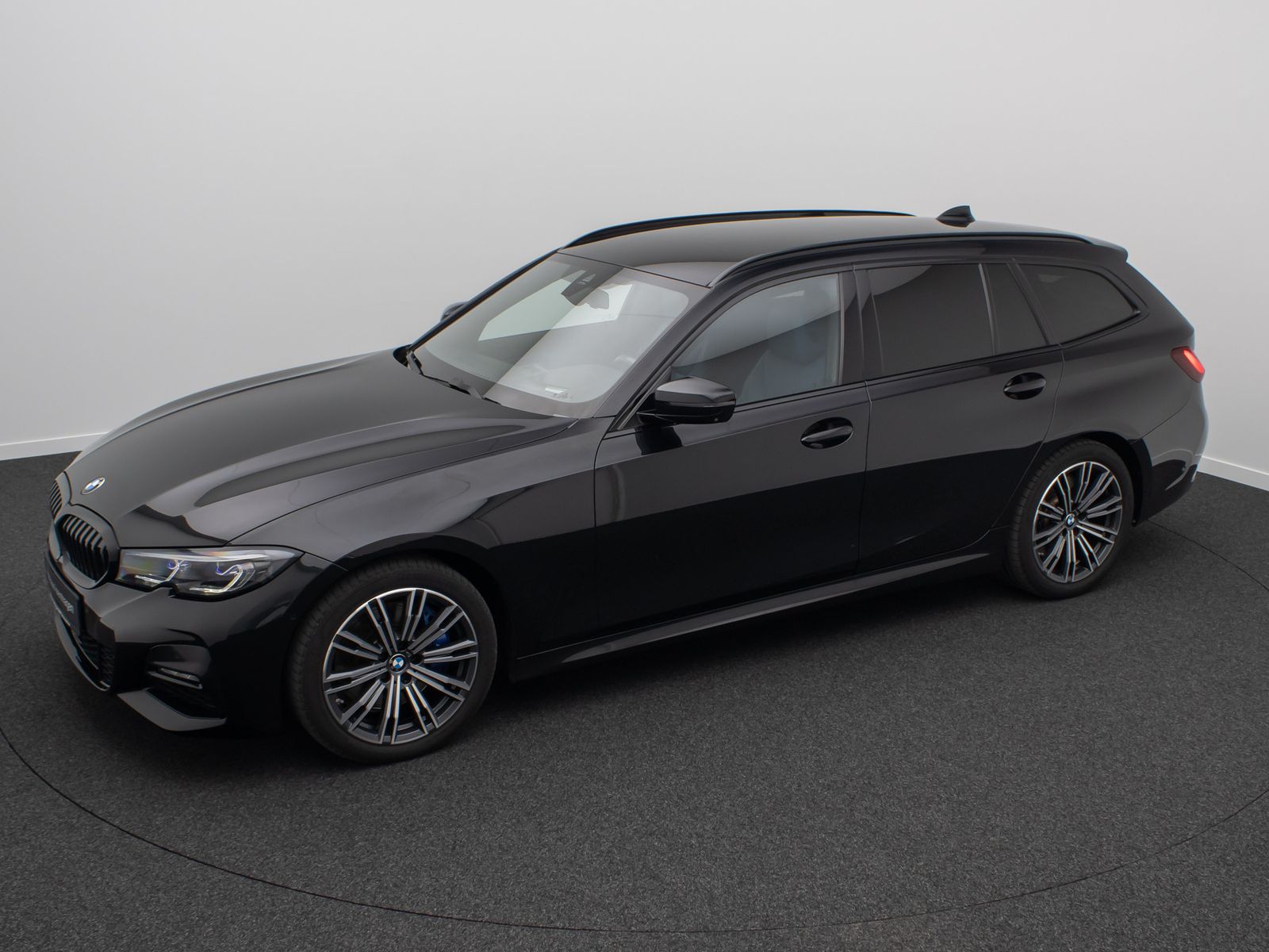 Fahrzeugabbildung BMW 320d xD M Sport DAB Laser Standhz 360°Individuai