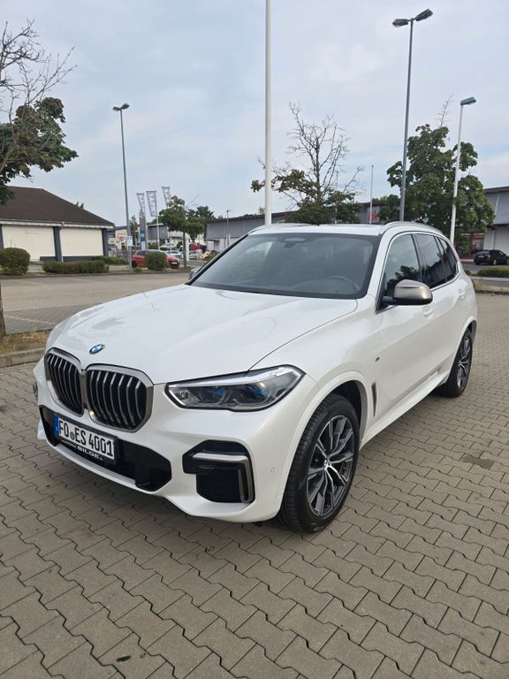 BMW X5 M50