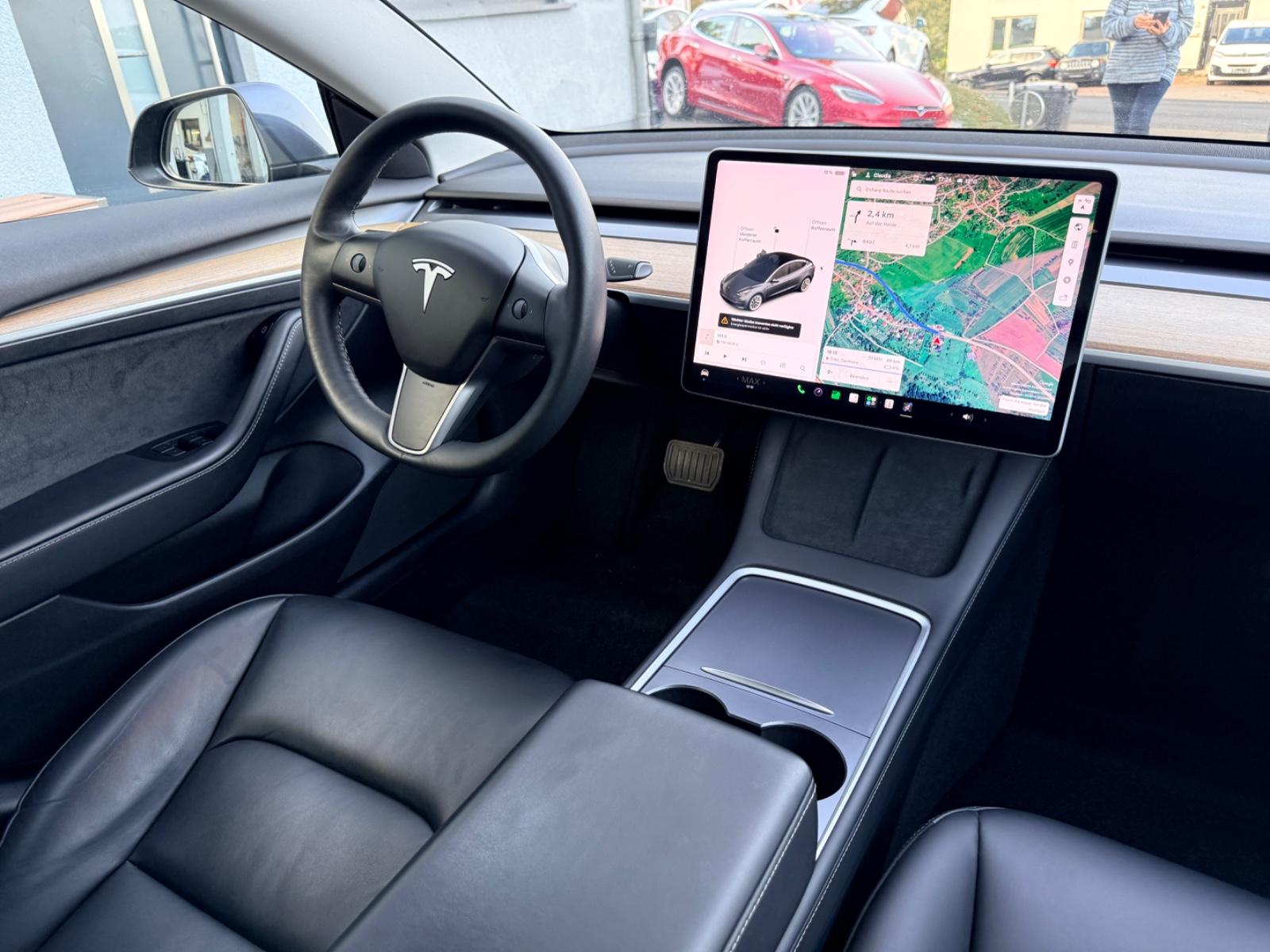 Tesla Model 3 Long Range 441ch 4x4 - 1 ère main - Pompe à chaleur - Camera 360 - Autopilot