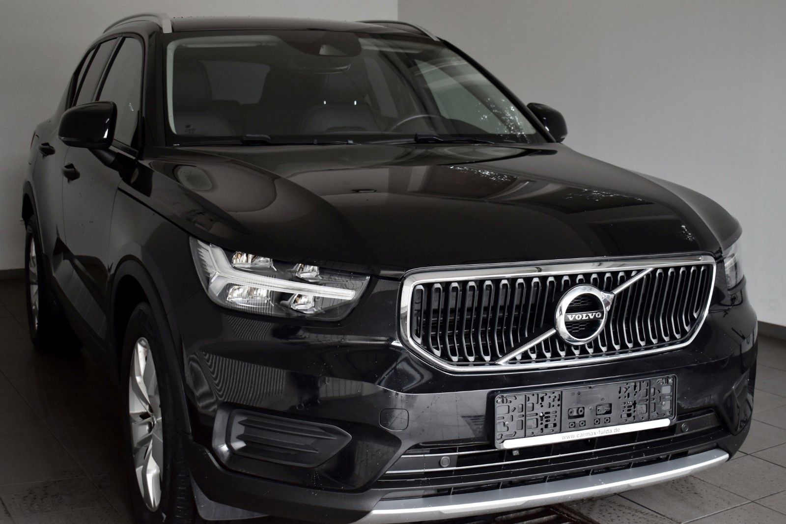 Fahrzeugabbildung Volvo XC40 D3 AWD Momentum,Leder,Navi,LED,SH,Kamera