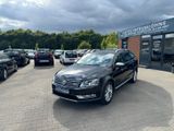 Volkswagen Passat Alltrack Variant  4Motion/XENON/NAVI/AHK/ - Volkswagen Passat Alltrack aus 2012