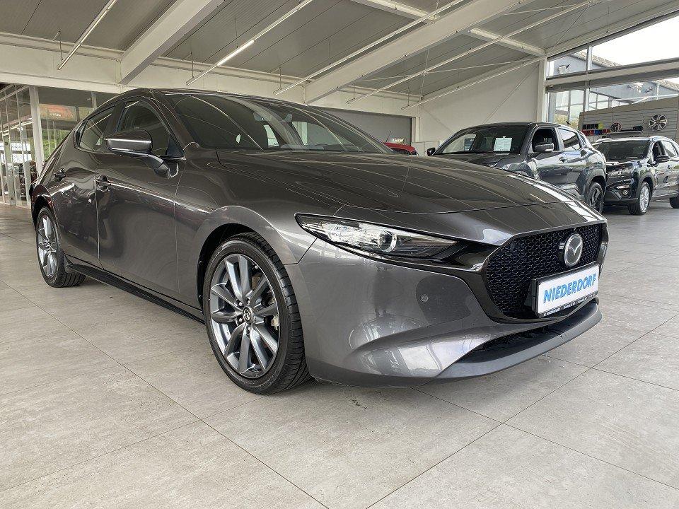 Mazda 3 2.0 M Hybrid Selection i-Activ 18" LED, PDC, N