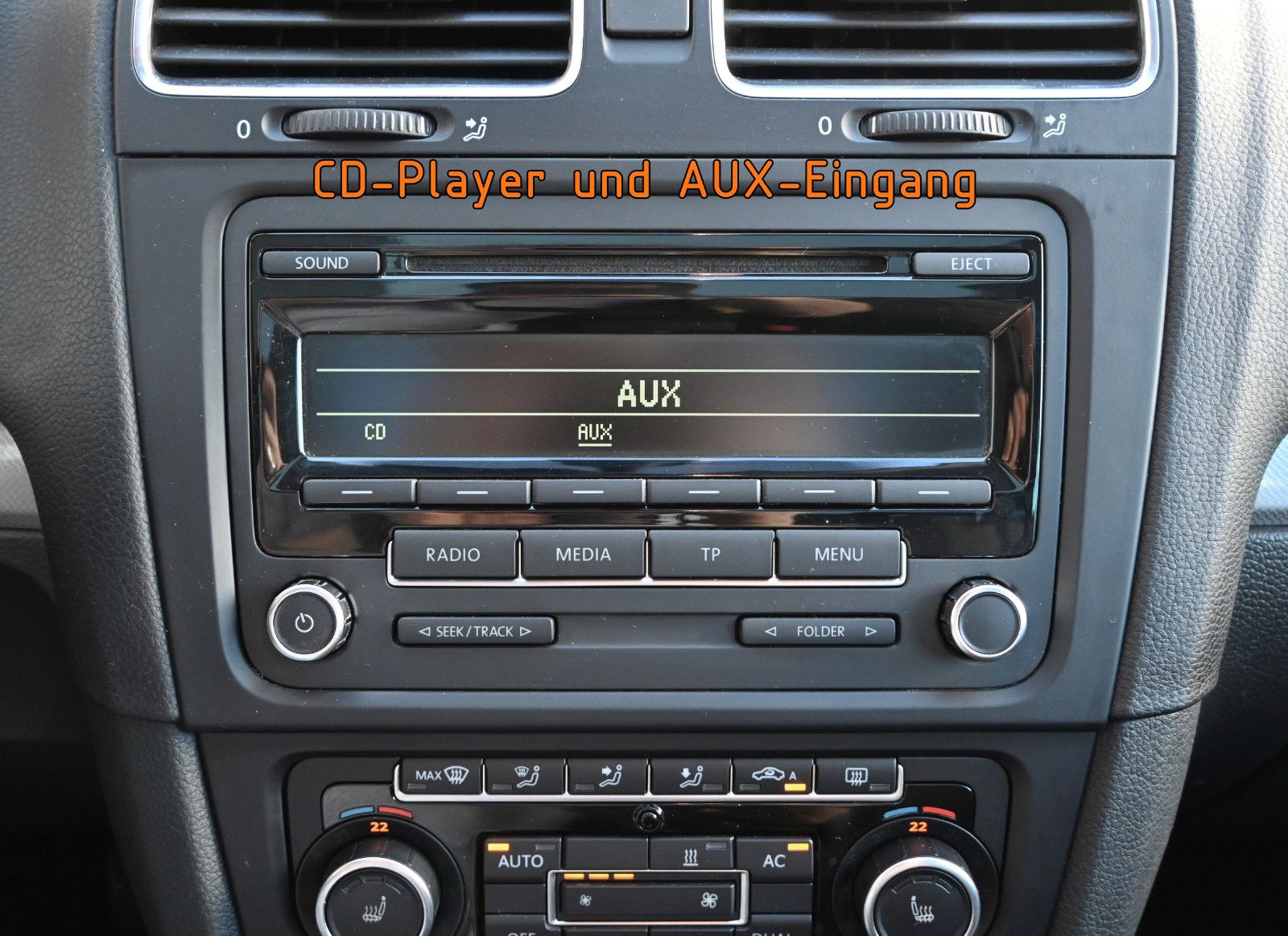 Fahrzeugabbildung Volkswagen Golf 1.6 TDI Variant MATCH °AHK°PANO°STANDHEIZ.°