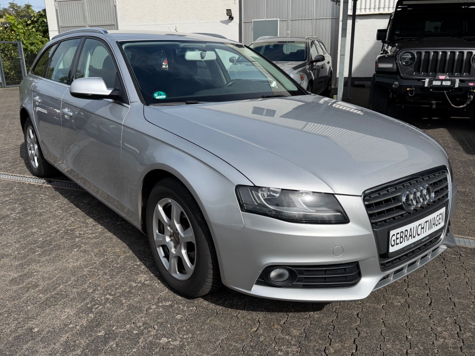 Audi A4 Avant Attraction