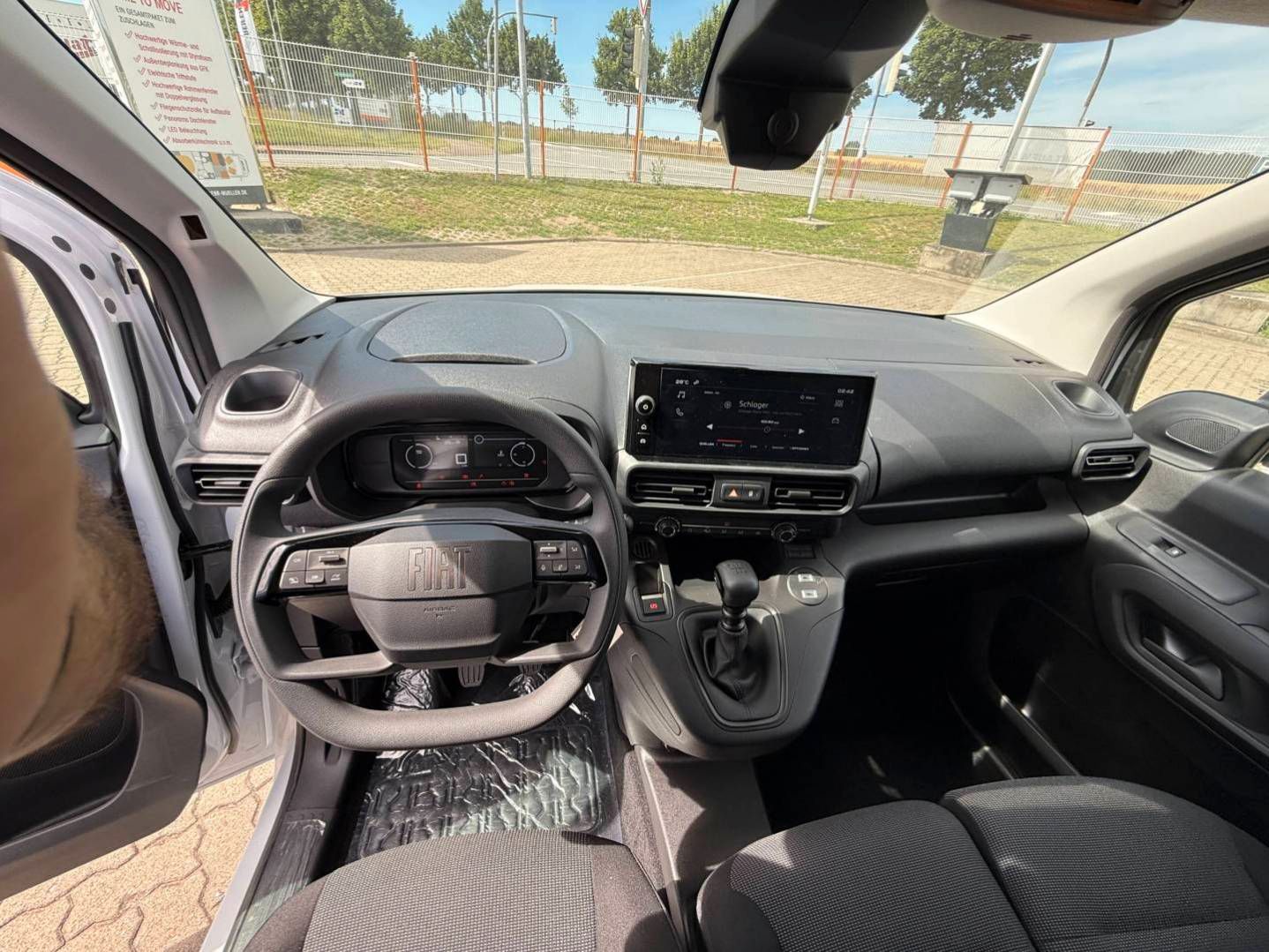 Fahrzeugabbildung Fiat Doblo M LIGHT KAWA