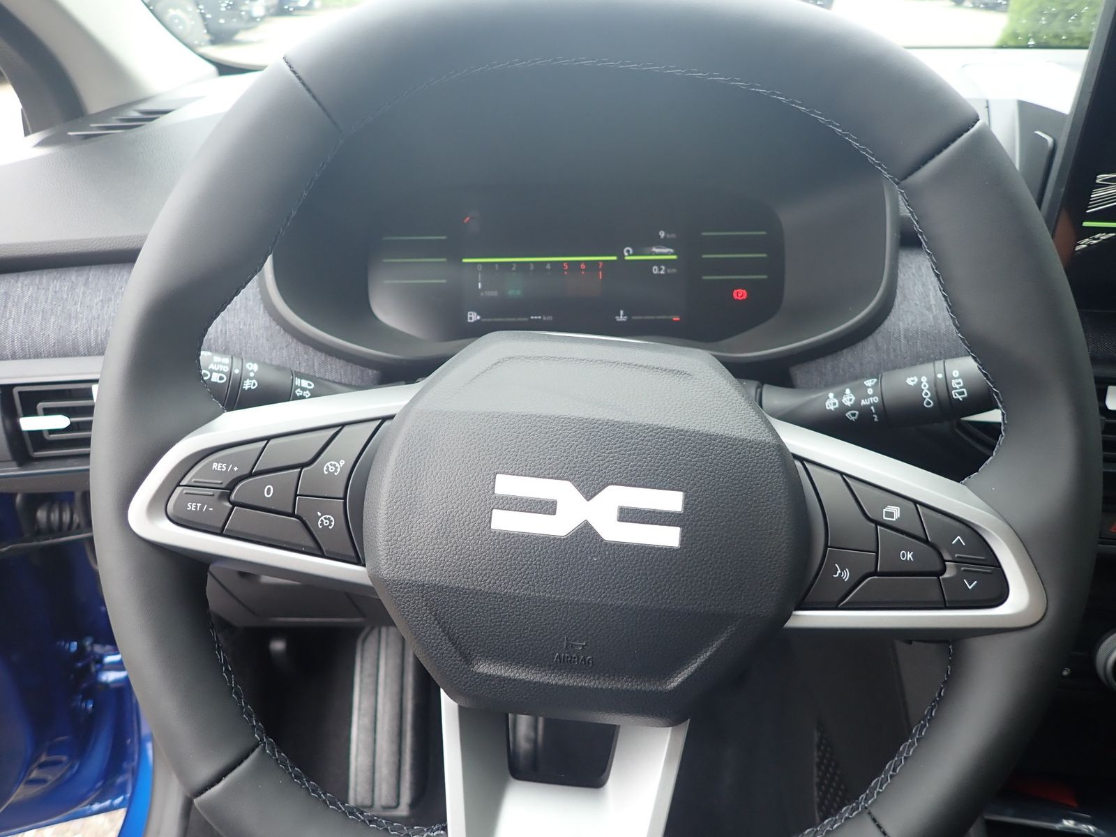 Fahrzeugabbildung Dacia Sandero Journey TCe 100