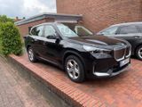 BMW iX1 eDrive20 - - BMW iX1 von privat