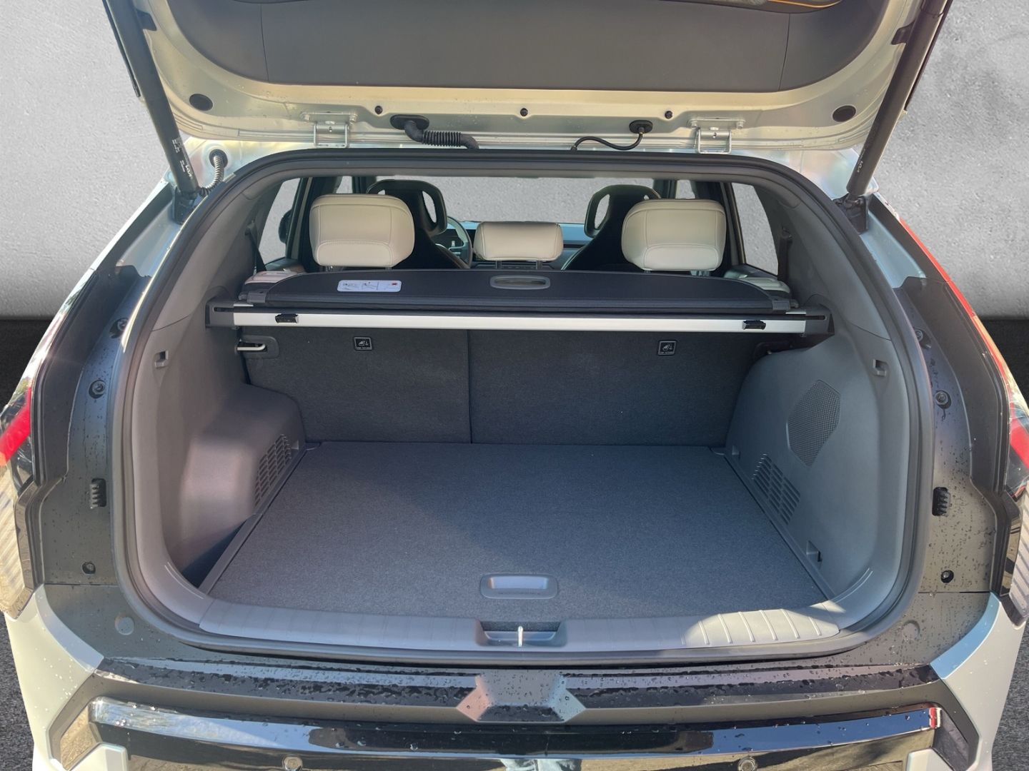 Fahrzeugabbildung Kia EV3 81.4 kWh GT-LINE*DRIVEWISE-PARK-PRO-PAKET*KO