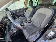 VW Golf VII R-line 2.0TDI 150PS DSG Navi AHK LED