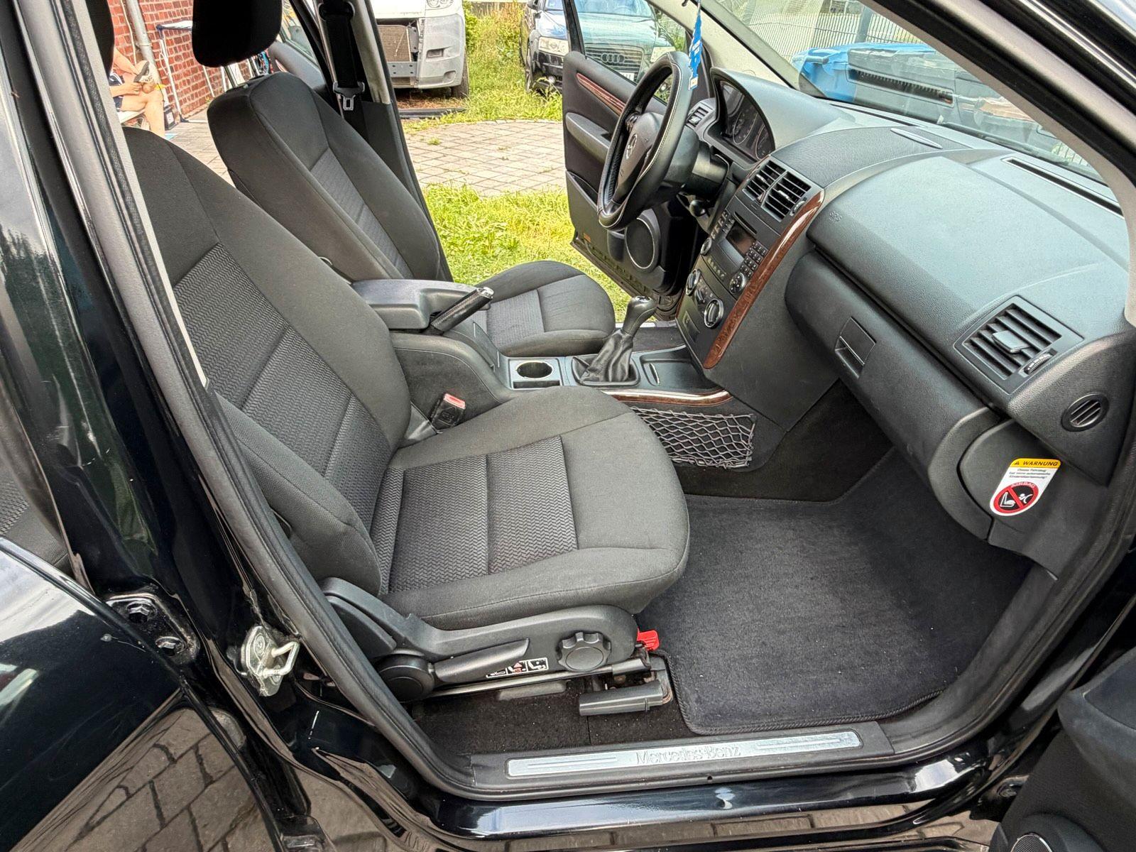 Mercedes-Benz 200 2006 — photo 10