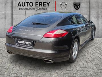 Porsche Panamera - 5