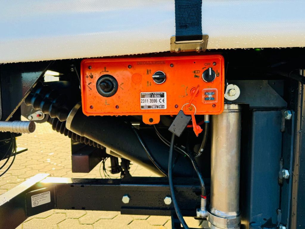 Fahrzeugabbildung MAN TGX 26.440 6x2 LL Schwerlast Ladebordwand/Rampe