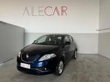 Lancia Ypsilon 0.9 TwinAir 85 CV 5 porte S&S DFN - blaue Lancia Ypsilon