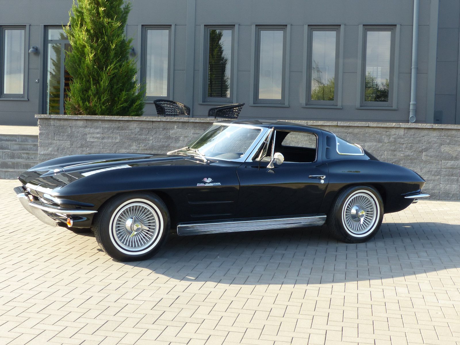 Fahrzeugabbildung Corvette Stingray Splitwindow orig.Fuel Injection