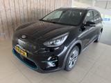 Kia e-Niro Dynamic PlusLine 64 kWh SOH 100% - schwarze Kia Niro EV