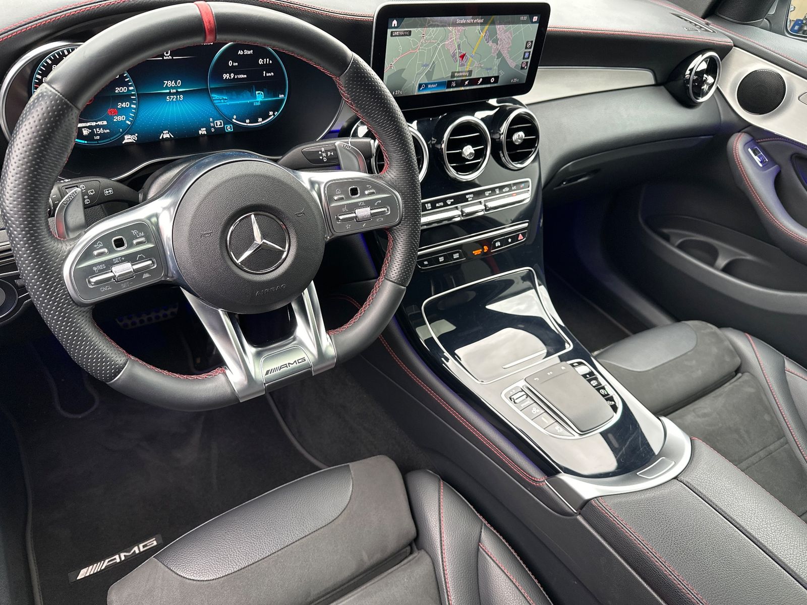 Fahrzeugabbildung Mercedes-Benz GLC 43 AMG 4Matic 9G NAV+LED+ACC+PANO+360°