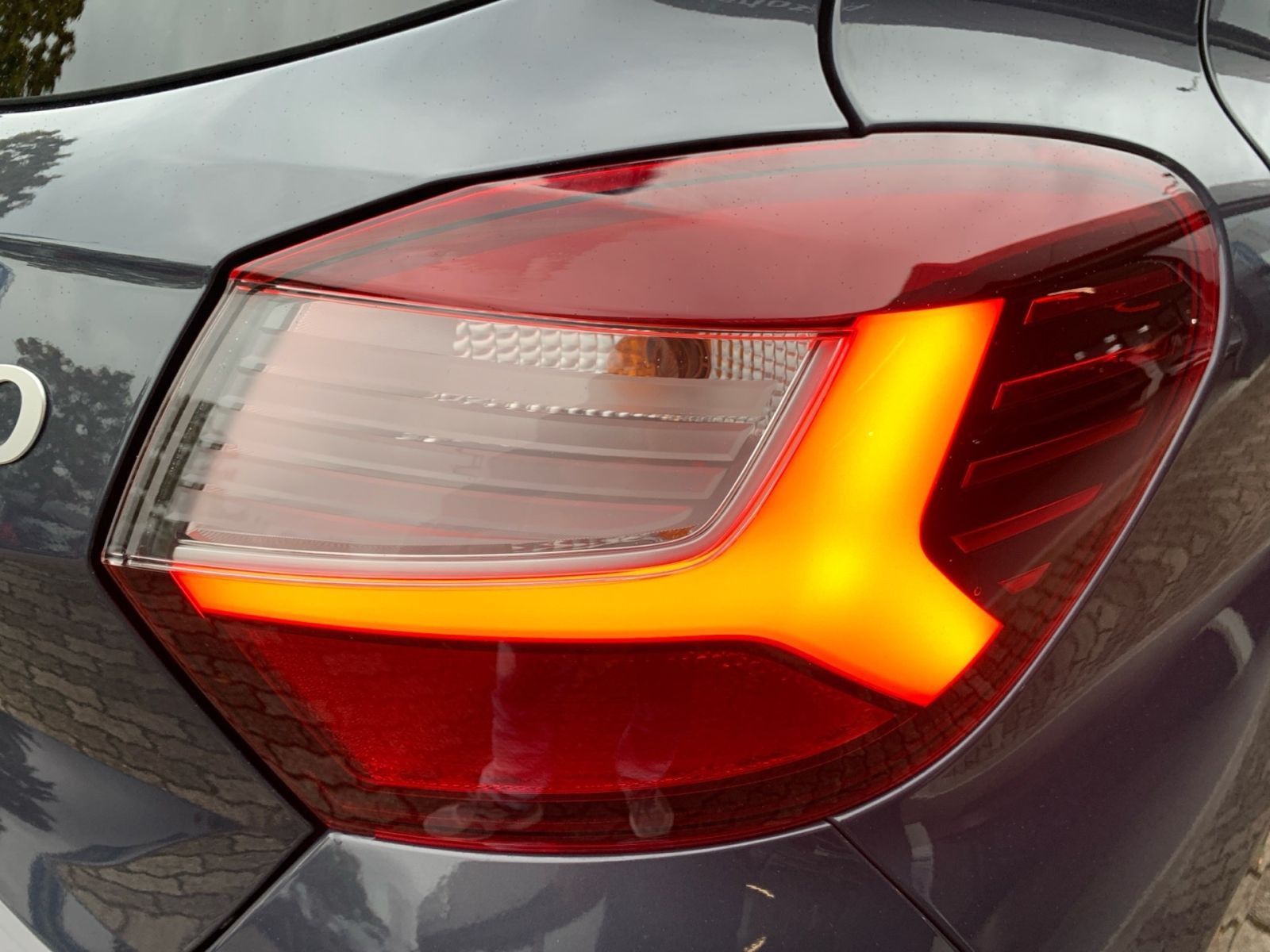Fahrzeugabbildung Hyundai i10 1.2 Prime Automatik Navi Allwetter