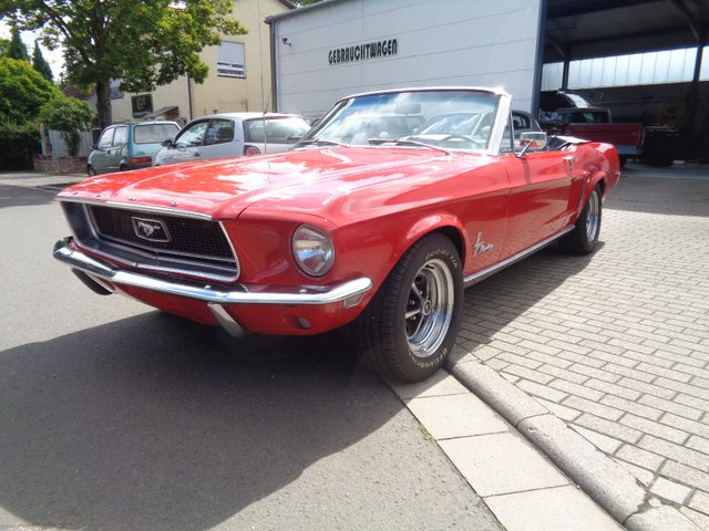 Ford Mustang Cabrio 4.7 ltr. V8 Autom. Servol.