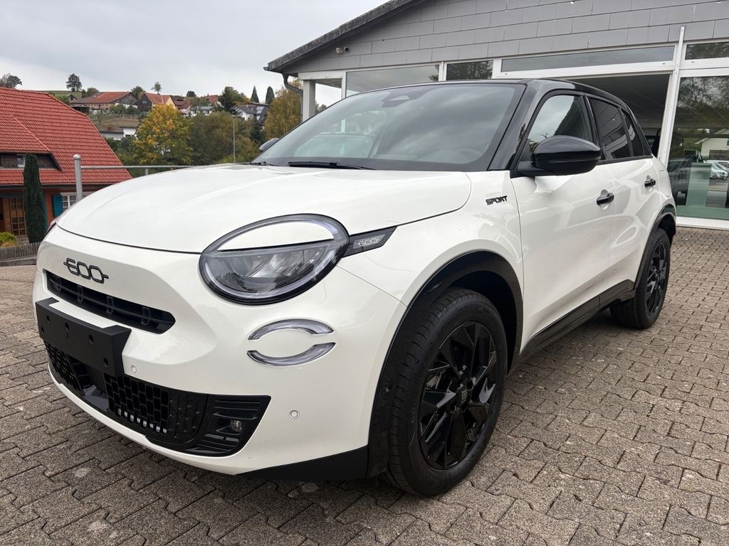 FIAT
                                600 Hybrid Sport