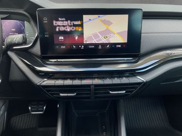 Skoda Octavia Combi IV 1.4 TSI iV DSG Sportline *HUD*