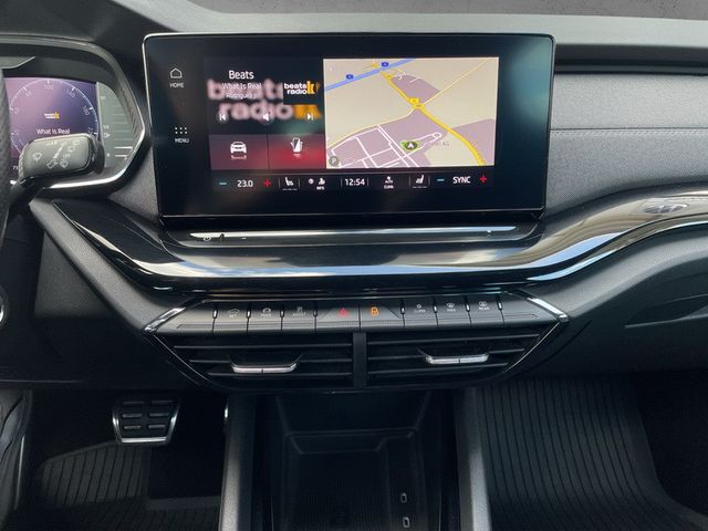 Skoda Octavia Combi IV 1.4 TSI iV DSG Sportline *HUD*