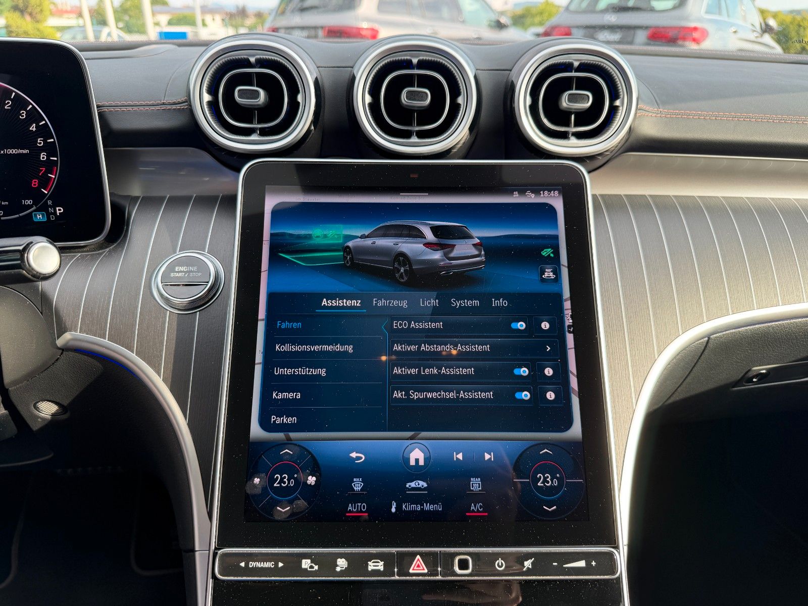 Fahrzeugabbildung Mercedes-Benz C 300 T e AMG HUD+AHK+360°+Digital+Memory+LenkAs