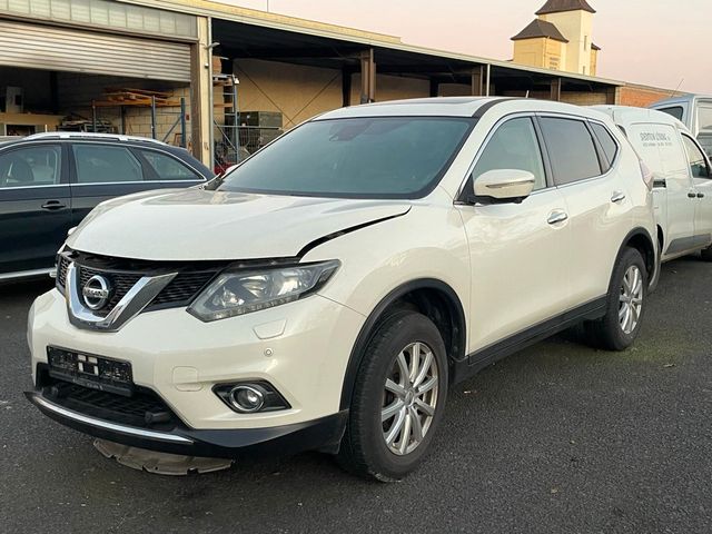 Nissan X-Trail Acenta | Navi | Kmaera | Unfall