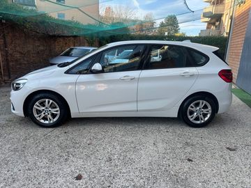 BMW 218 Active Tourer - 8