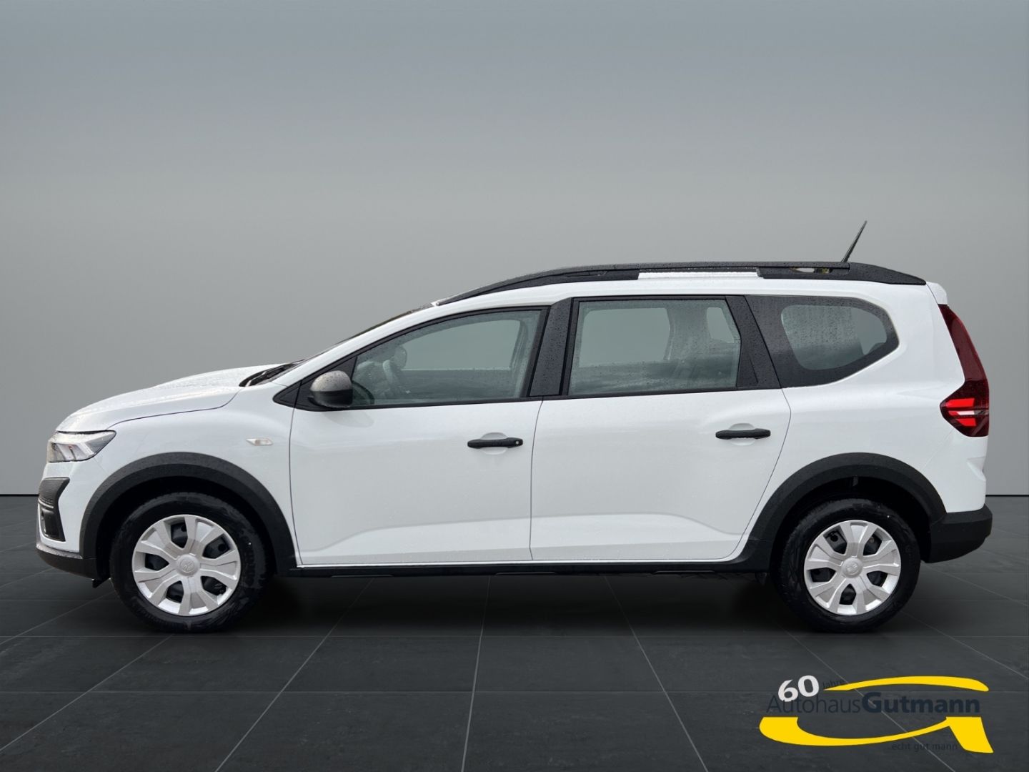 Fahrzeugabbildung Dacia Jogger Essential 1.0 TCe 100 ECO-G EU6e 7-Sitzer