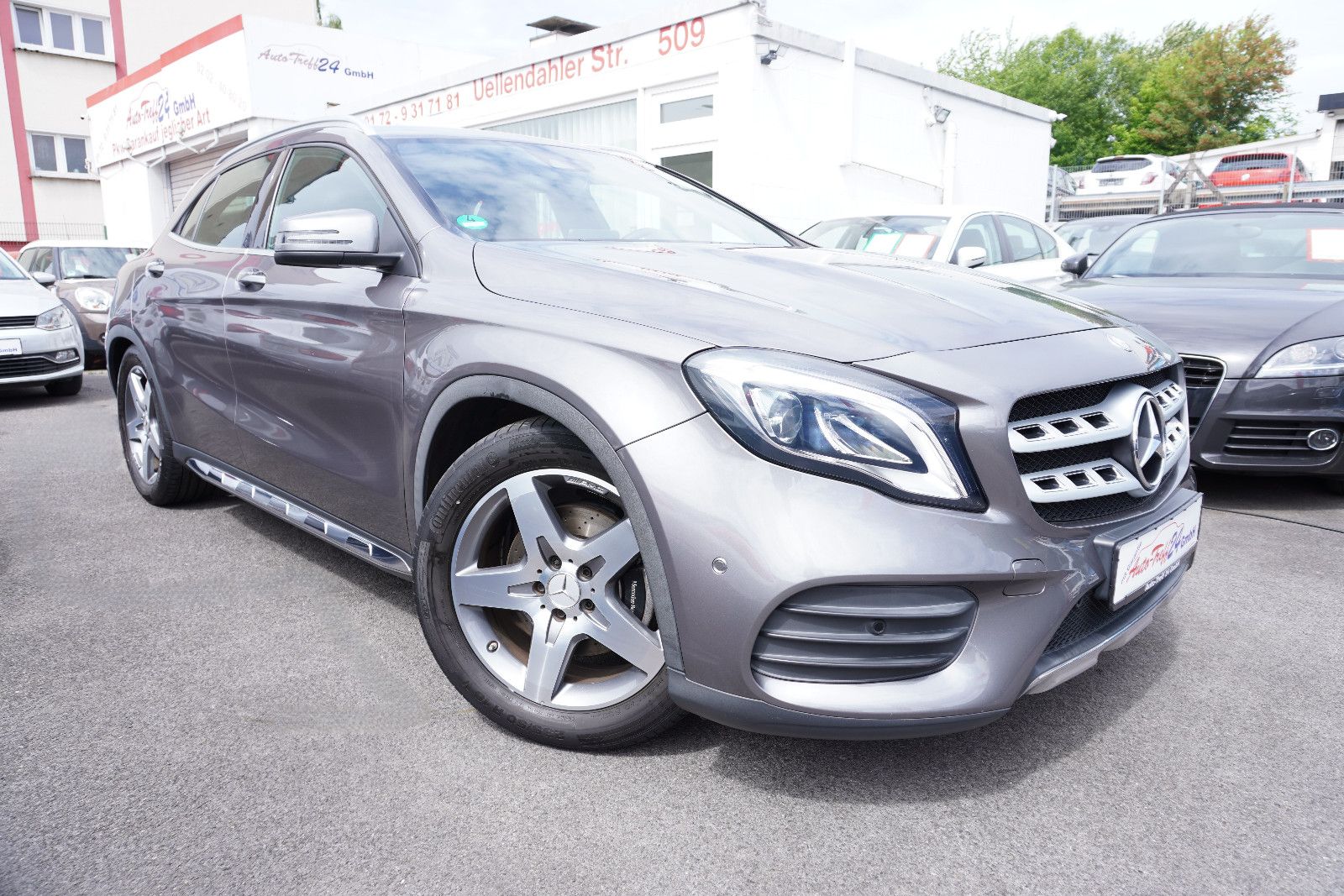 MERCEDES-BENZ GLA 220 CDI / d 4Matic*AMG Line*Leder*LED*TOP!!!