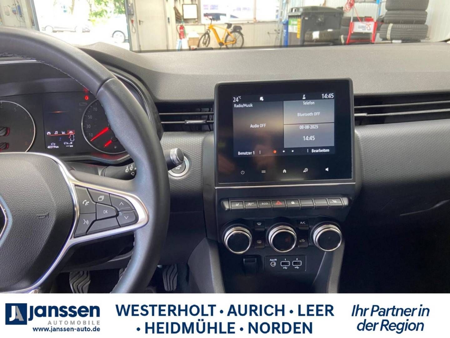 Fahrzeugabbildung Renault CLIO ZEN TCe 90