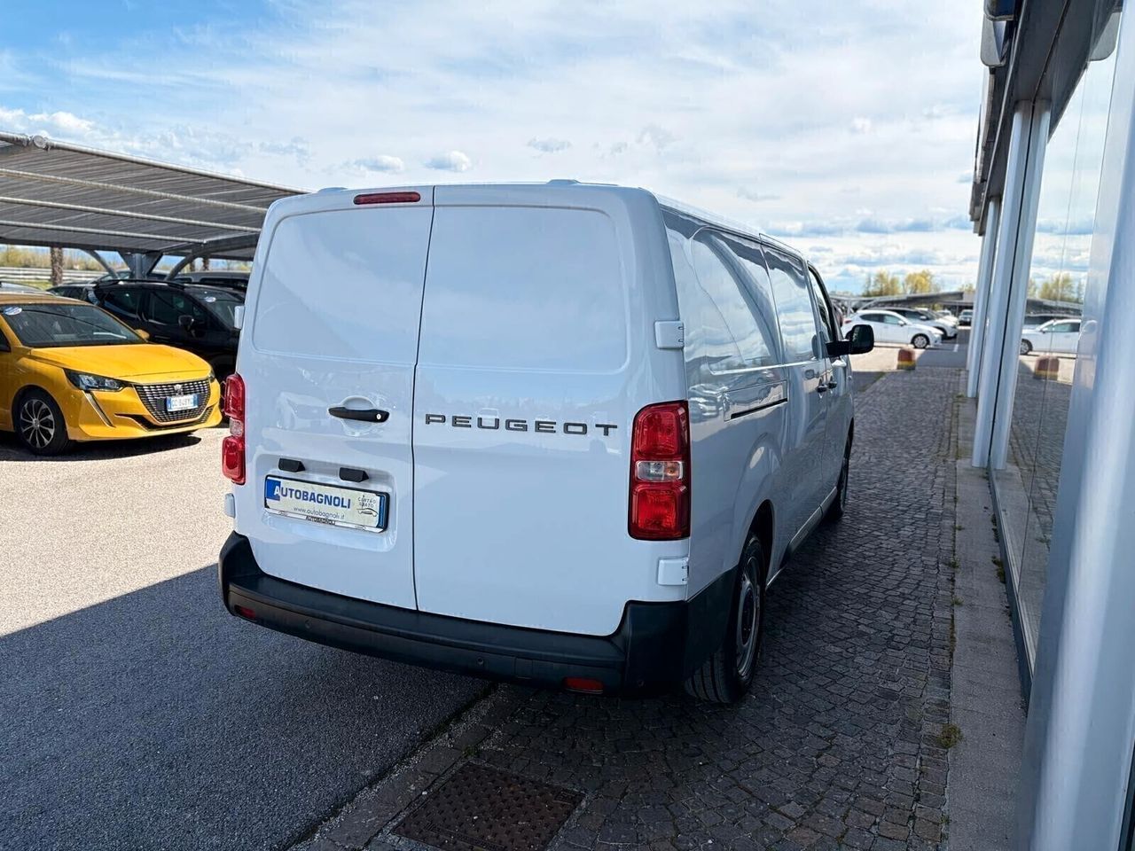 Other Peugeot Expert 2.0 BlueHDi 140 PL-TN LONG Furgon imagem 3