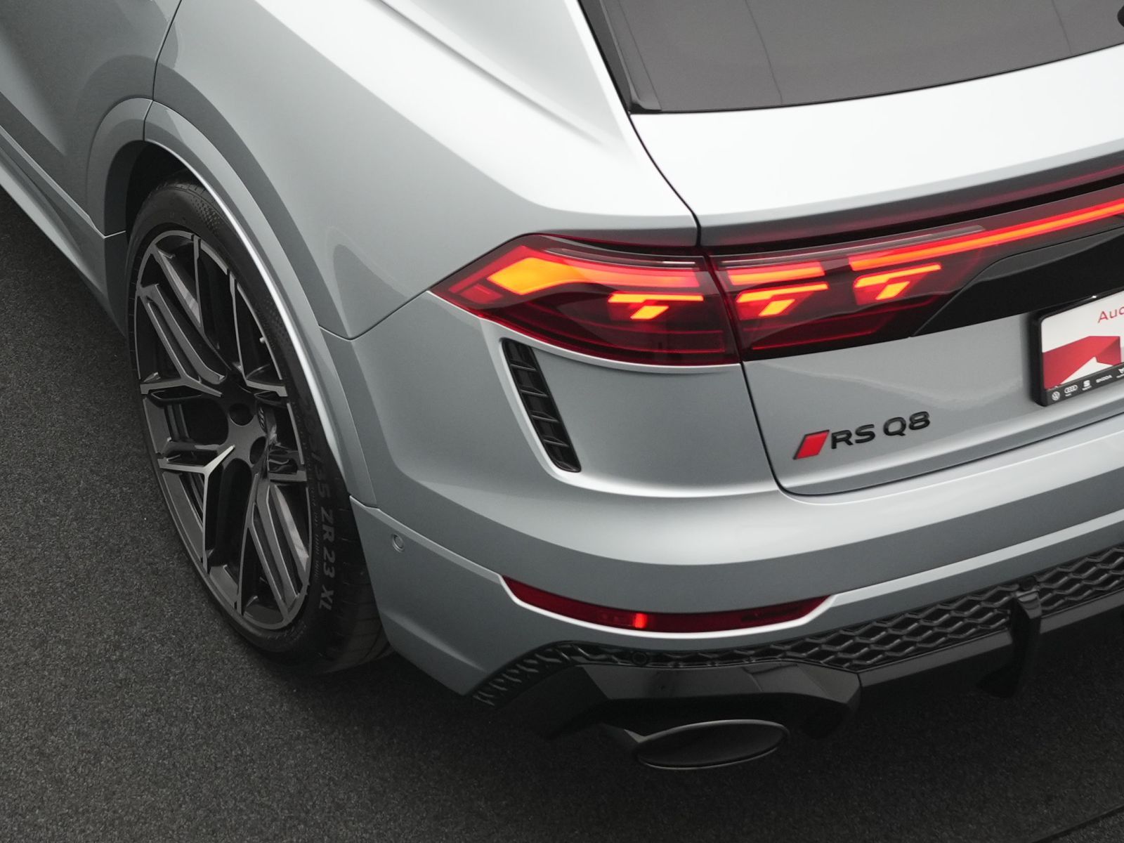 Audi RSQ8 - Bild 20