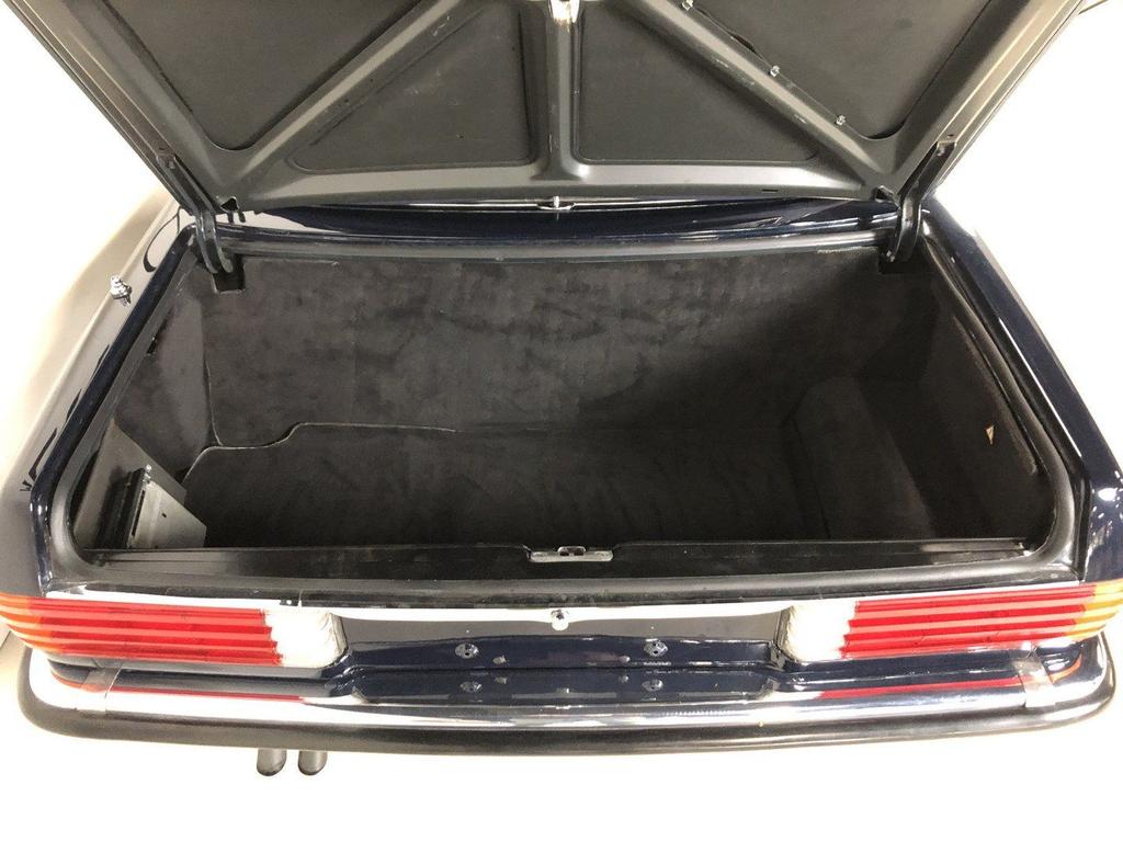 Mercedes-Benz SL 380