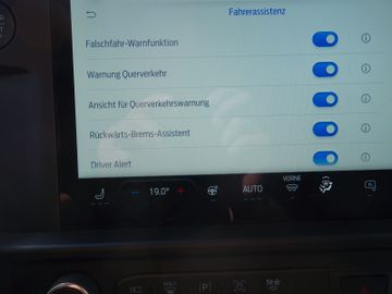 Bild 20 Ford Transit Custom L2 DOKA Trail STHZ SHZ NAVI LED