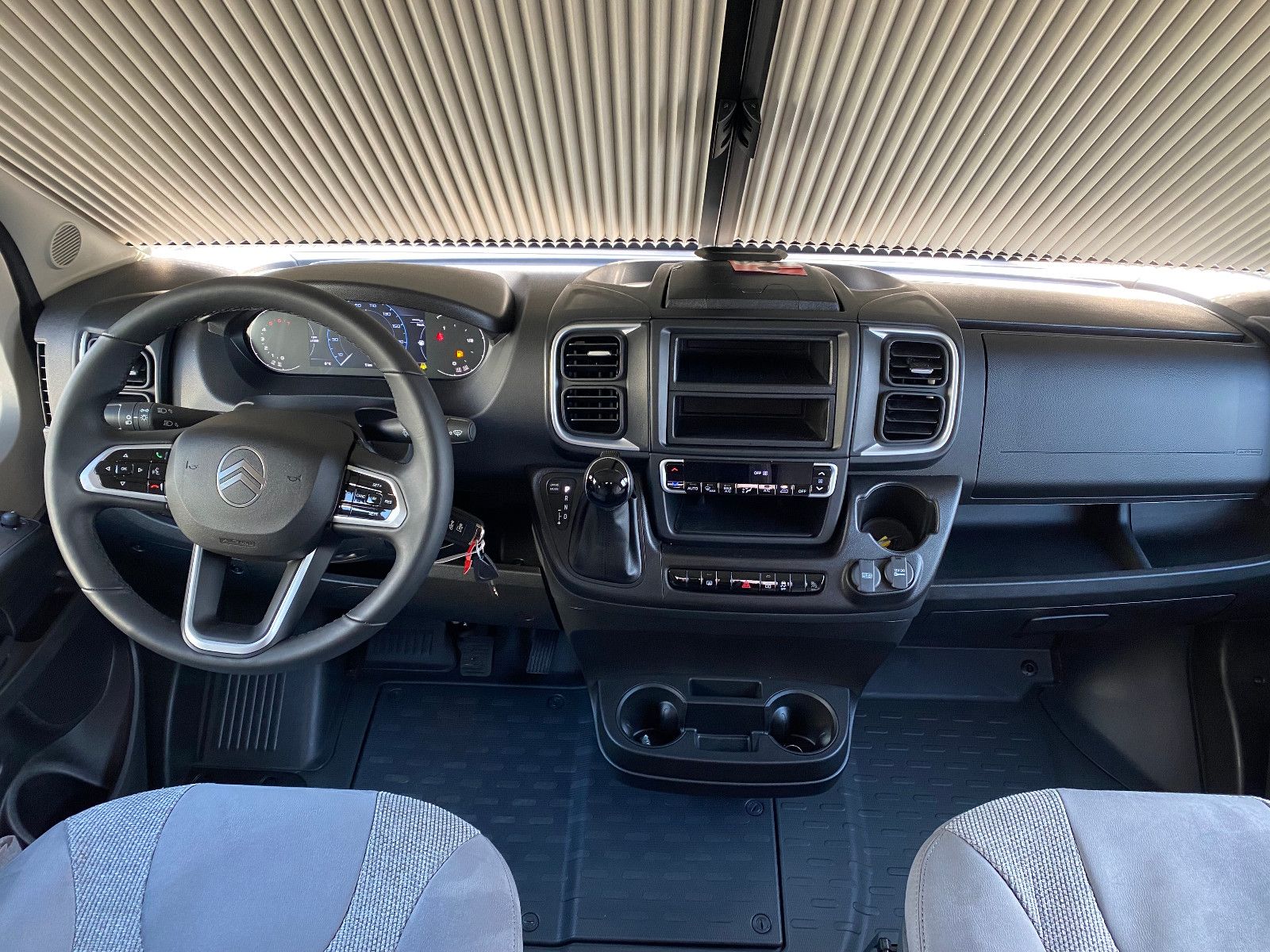 Fahrzeugabbildung Pössl 2WIN S Plus *AUTOMATIK*10.000 EURO Sale*